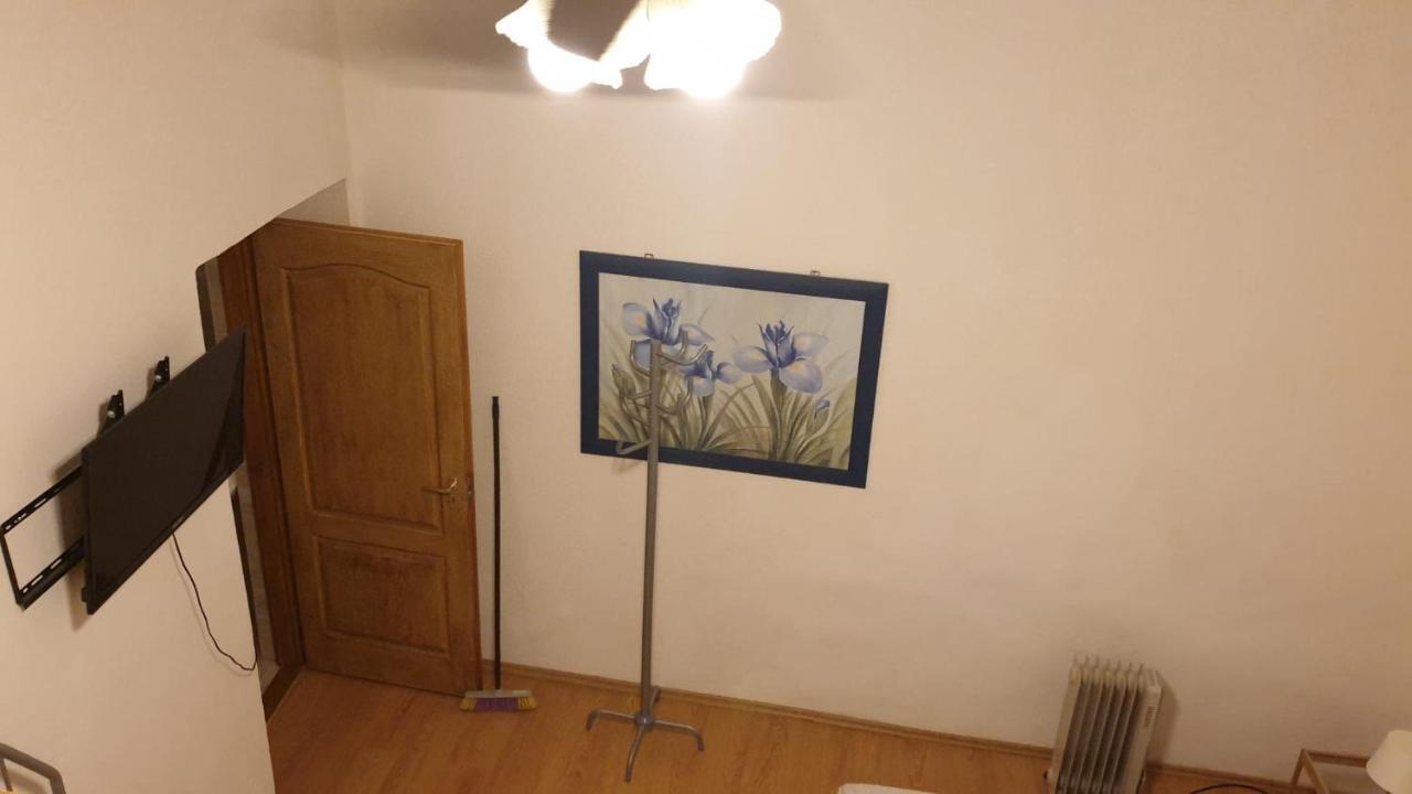 Apartman Deisi Budapeste Exterior foto